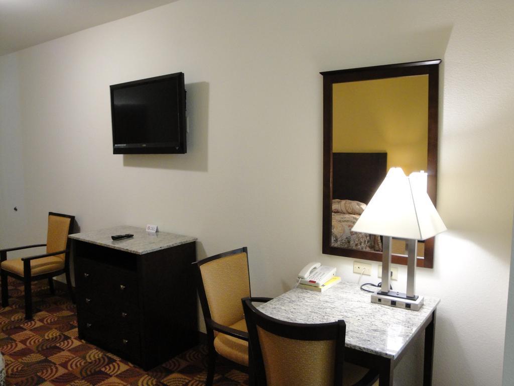 Sands Inn & Suites Woodward Екстериор снимка